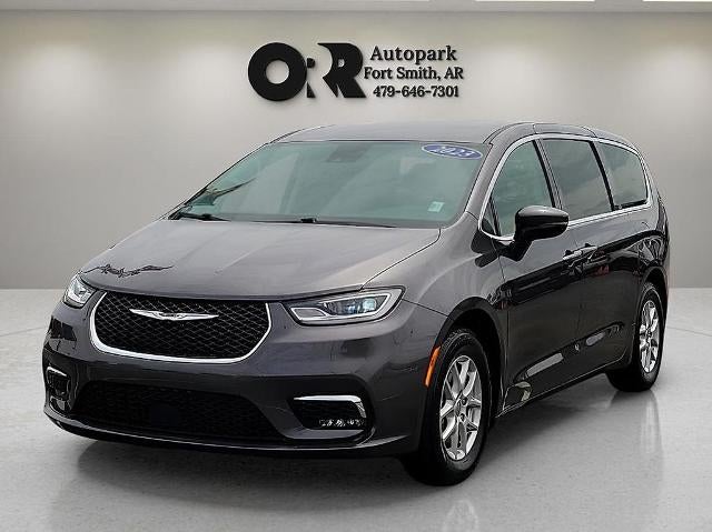 2023 Chrysler Pacifica Touring L FWD
