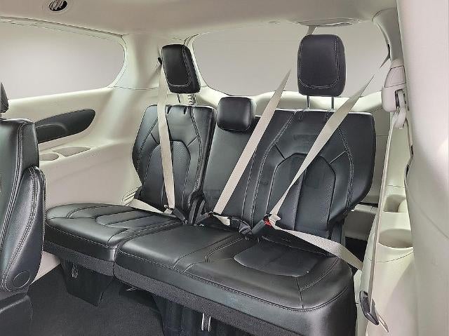 2023 Chrysler Pacifica Touring L FWD