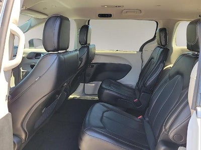 2023 Chrysler Pacifica Touring L FWD