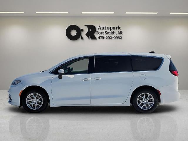 2023 Chrysler Pacifica Touring L FWD