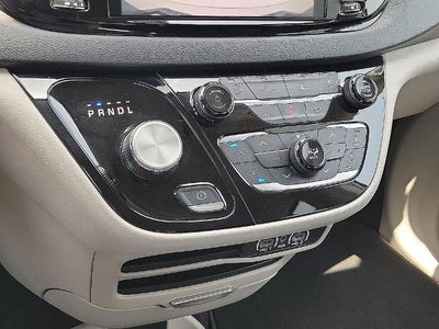 2023 Chrysler Pacifica Touring L FWD