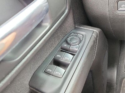 2024 Chevrolet Silverado 2500 HD Crew Cab Standard Box 4-Wheel Drive Custom