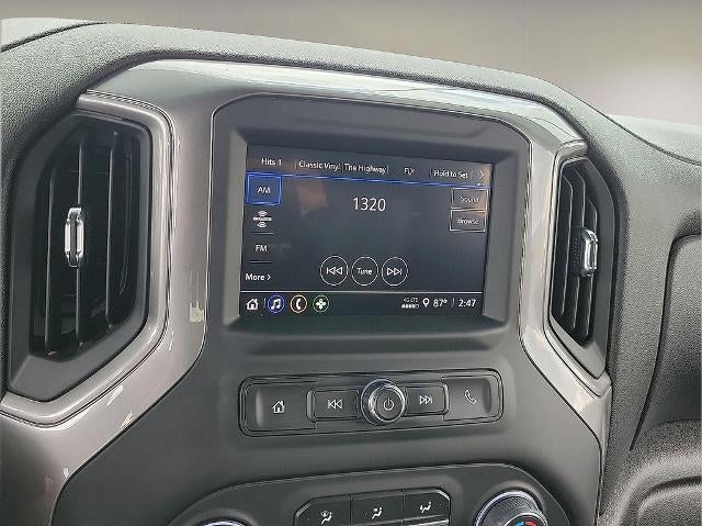 2024 Chevrolet Silverado 2500 HD Crew Cab Standard Box 4-Wheel Drive Custom