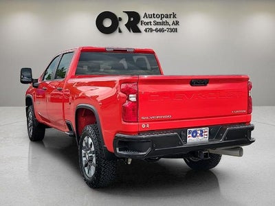 2024 Chevrolet Silverado 2500 HD Crew Cab Standard Box 4-Wheel Drive Custom