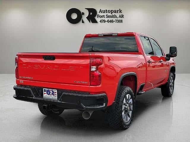 2024 Chevrolet Silverado 2500 HD Crew Cab Standard Box 4-Wheel Drive Custom