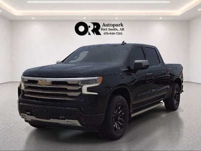 2022 Chevrolet Silverado 1500 Crew Cab Short Box 4-Wheel Drive High Country