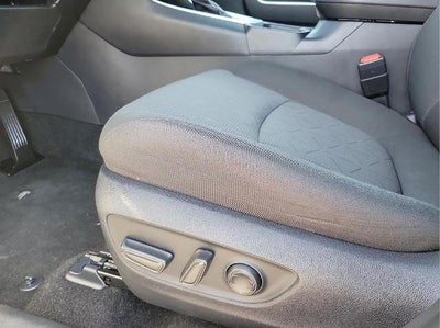 2025 Toyota RAV4 XLE FWD (GS)