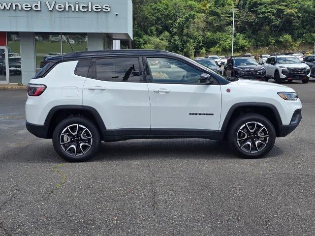 2025 Jeep Compass Trailhawk 4x4