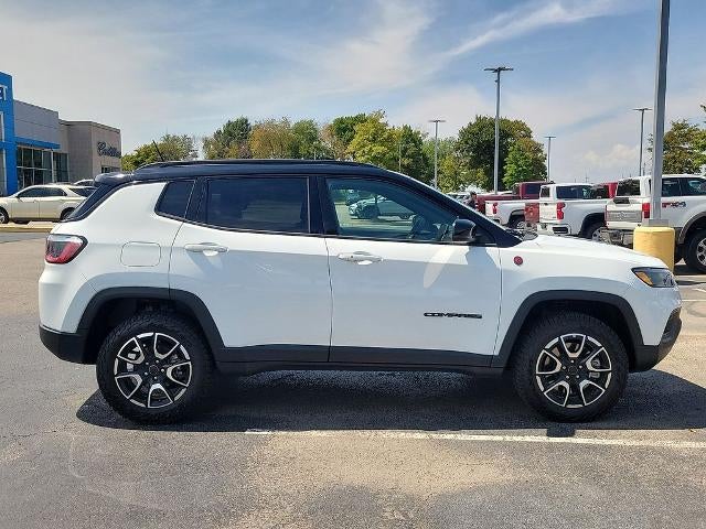 2025 Jeep Compass Trailhawk 4x4