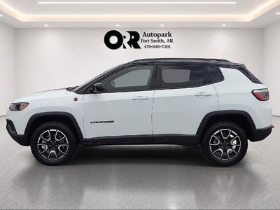2025 Jeep Compass Trailhawk 4x4