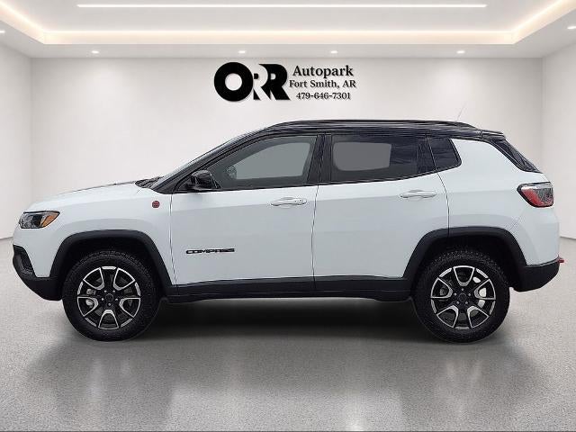 2025 Jeep Compass Trailhawk 4x4