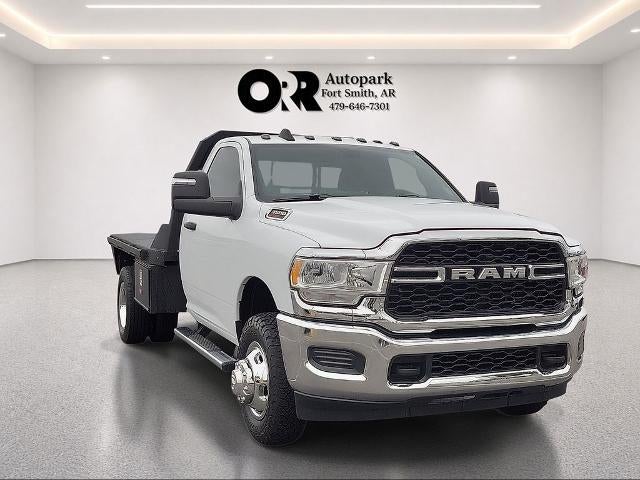 2024 RAM 3500 Tradesman 4X4 Regular cab's photo