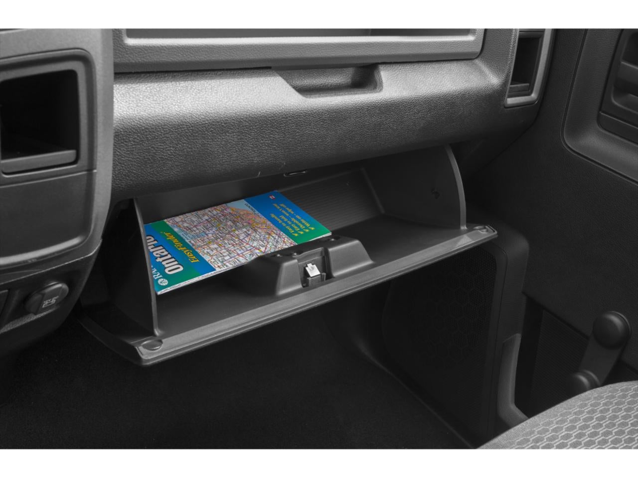 2015 RAM 1500 2WD Regular Cab 6.4 Ft Box Express