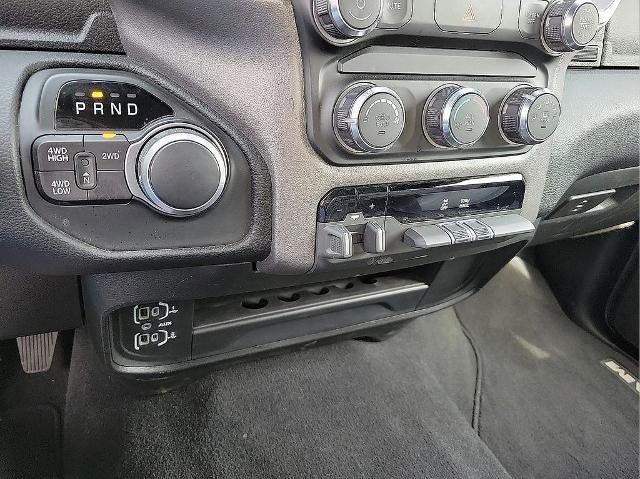 2024 RAM 2500 Big Horn 4x4 Crew Cab 6'4" Box