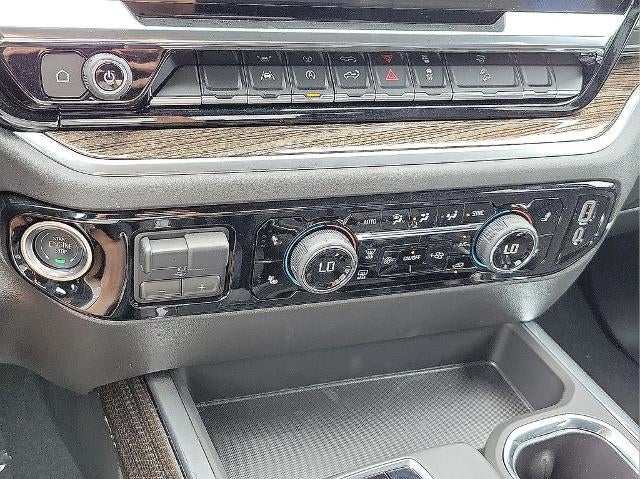 2025 Chevrolet Silverado 1500 Crew Cab Short Box 4-Wheel Drive LT Trail Boss