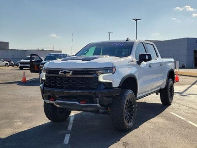 2025 Chevrolet Silverado 1500 Crew Cab Short Box 4-Wheel Drive ZR2