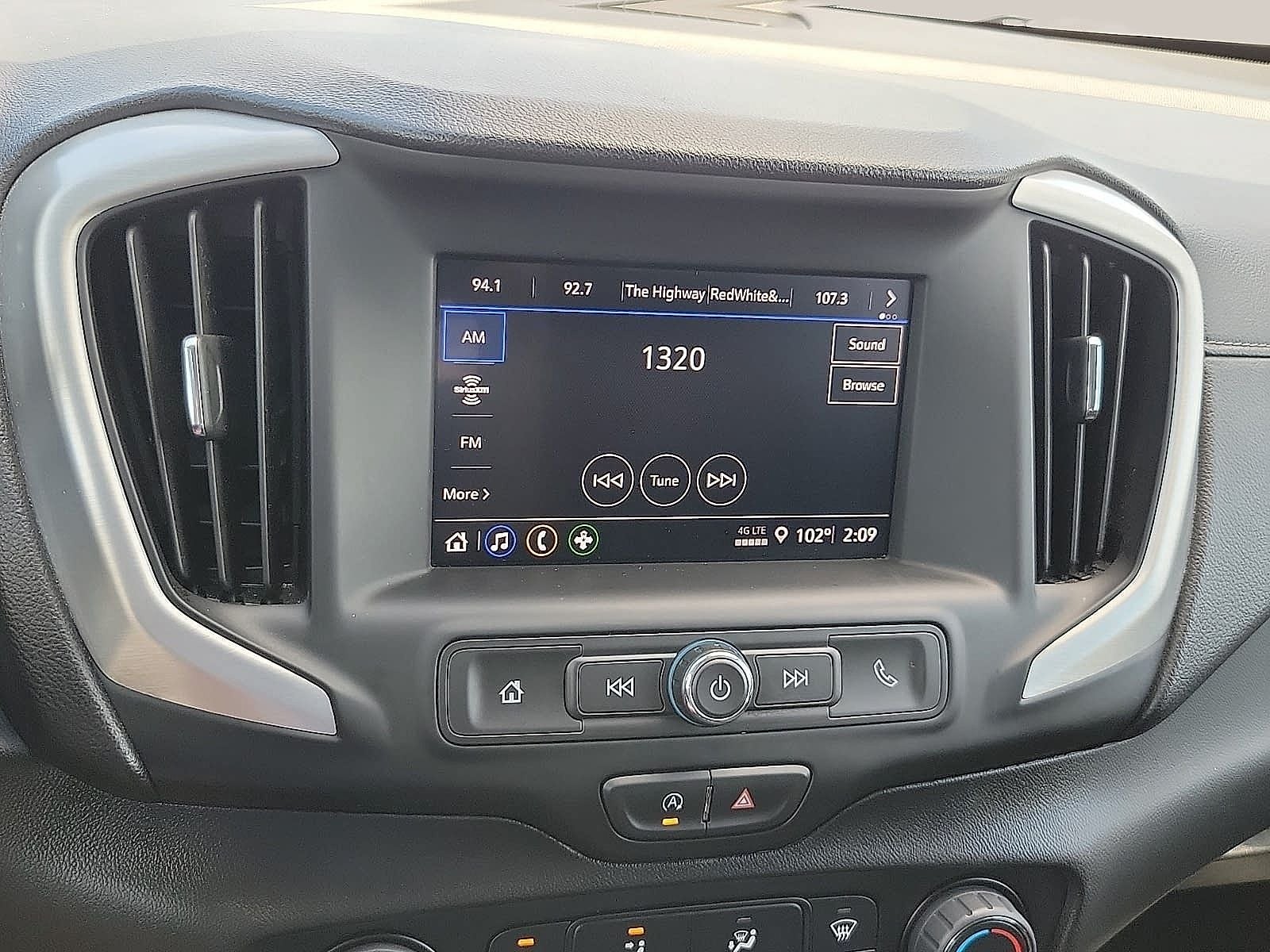 2024 GMC Terrain FWD 4dr SLE