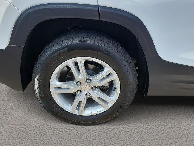 2024 GMC Terrain SLE - Photo 7