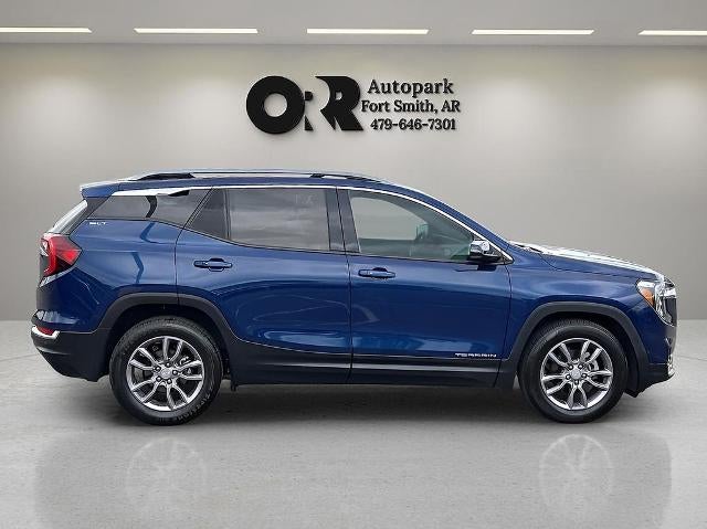 2023 GMC Terrain FWD 4dr SLT