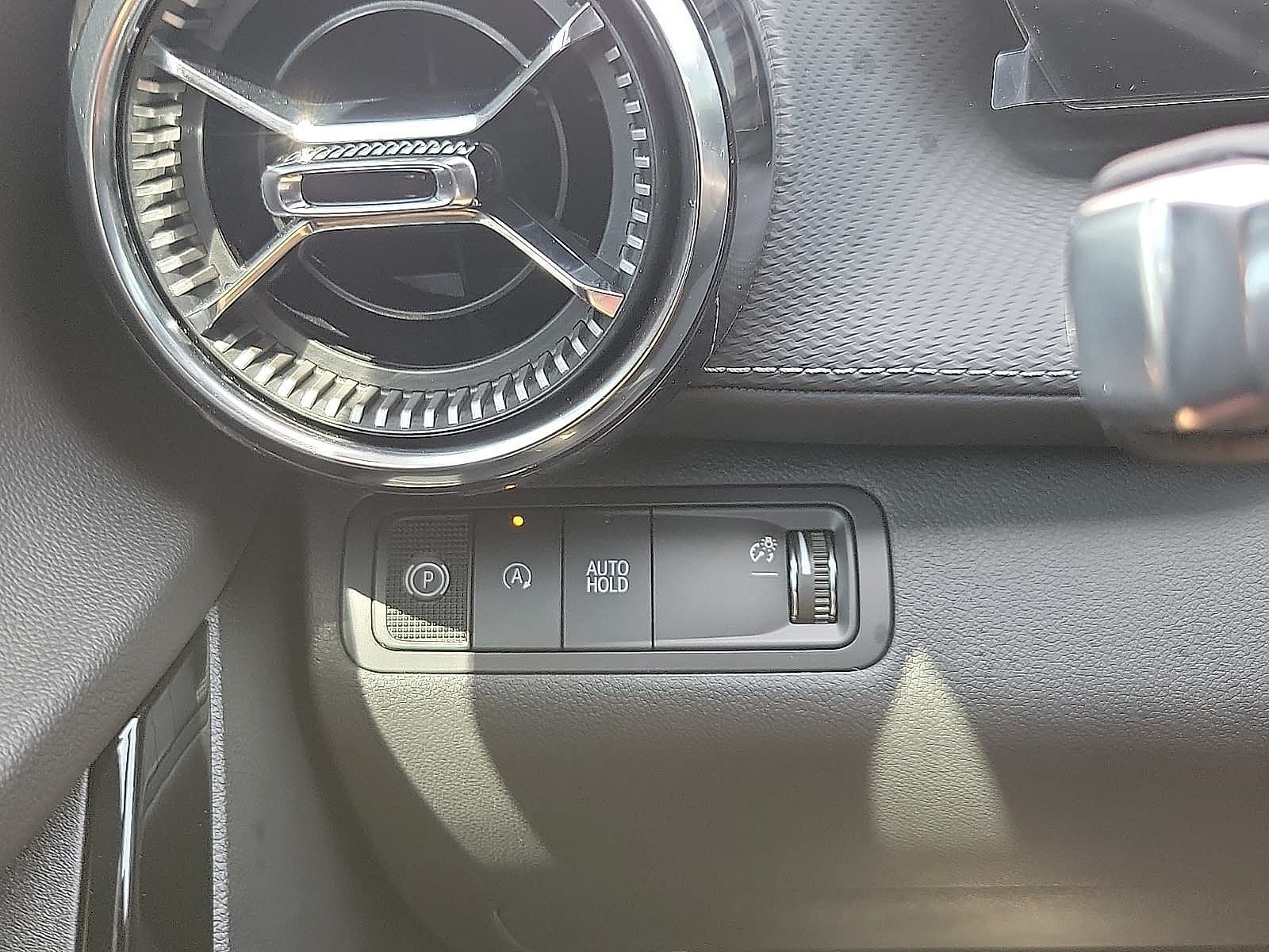 2027 Chevrolet Equinox FWD LT
