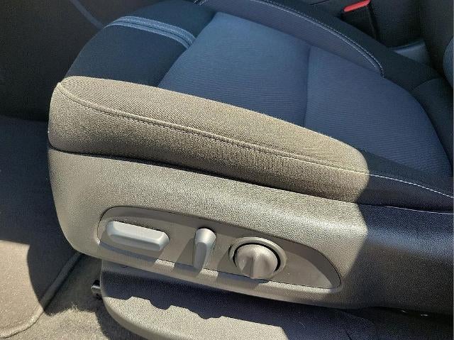 2025 Chevrolet Blazer LT FWD