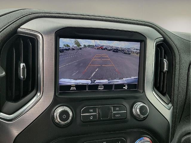 2021 GMC Sierra 1500 Crew Cab Short Box 4-Wheel Drive SLT