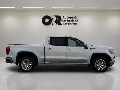 2021 GMC Sierra 1500 Crew Cab Short Box 4-Wheel Drive SLT