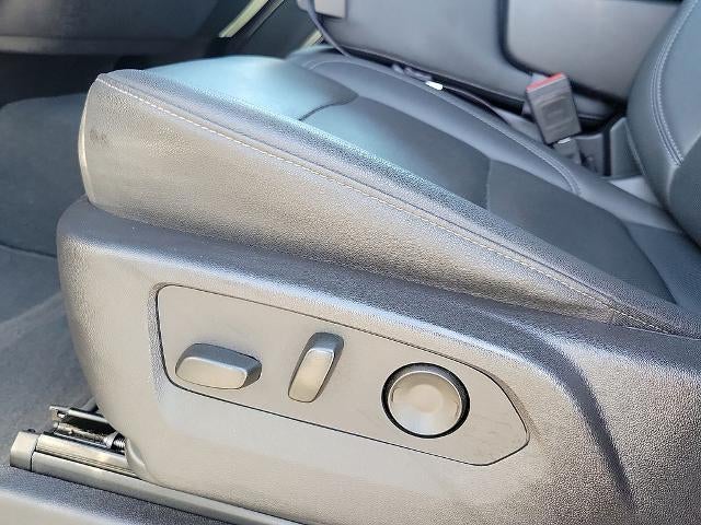 2024 GMC Sierra 1500 Crew Cab Short Box 4-Wheel Drive SLT