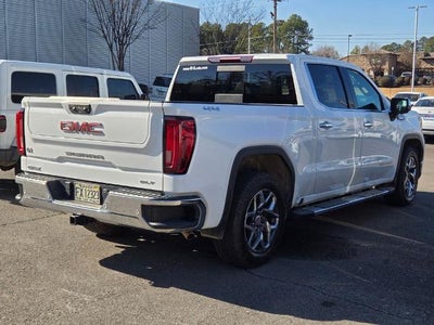 2022 GMC Sierra 1500 Crew Cab Short Box 4-Wheel Drive SLT
