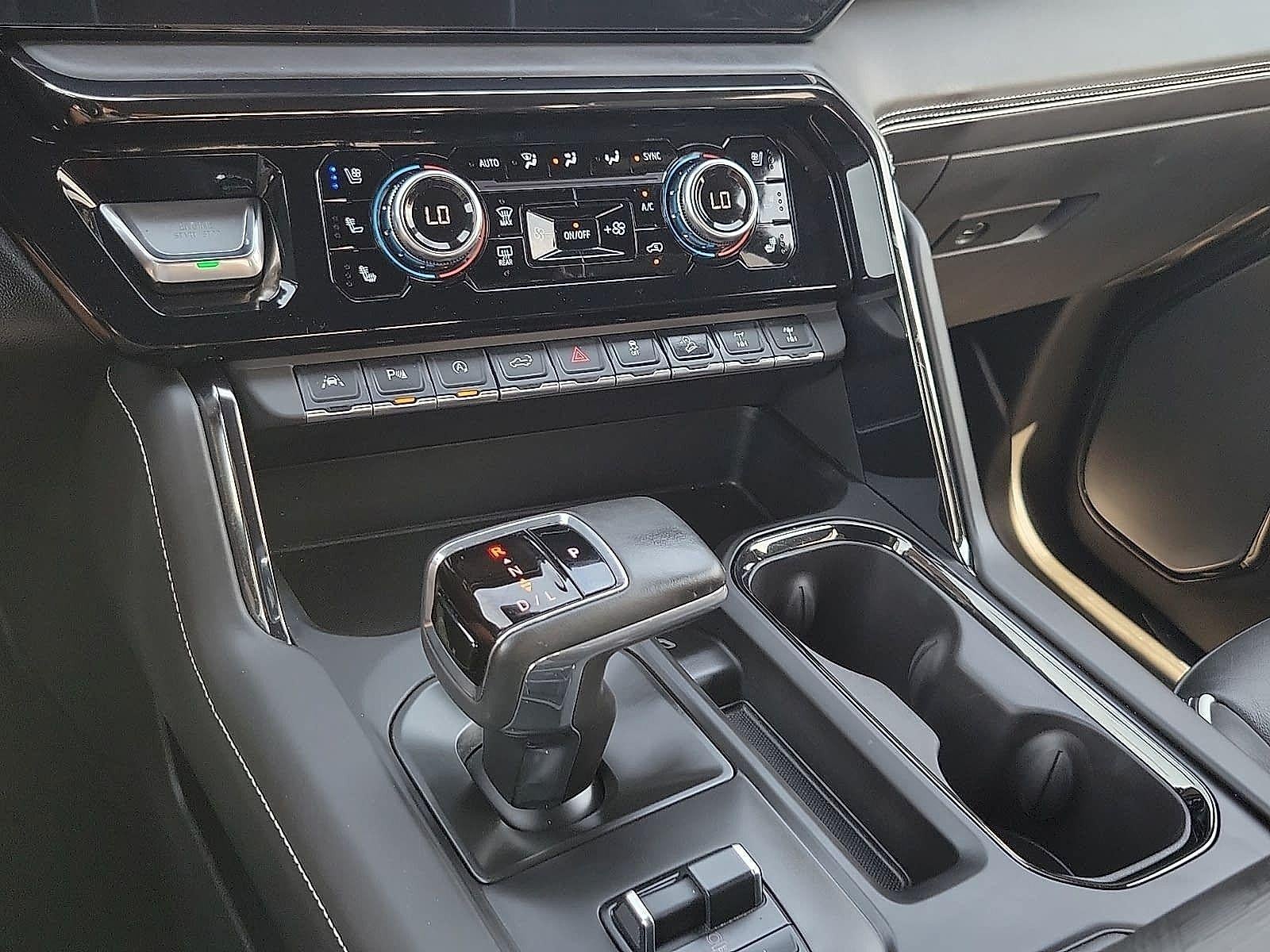 2024 GMC Sierra 1500 Crew Cab Short Box 4-Wheel Drive AT4X