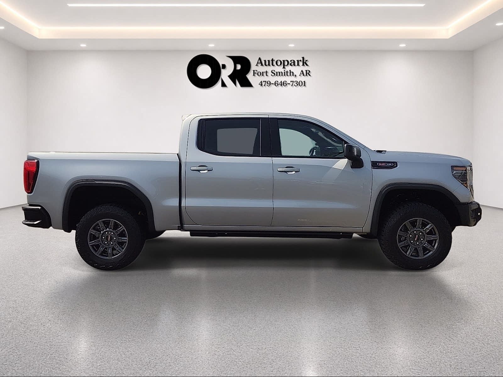 2024 GMC Sierra 1500 Crew Cab Short Box 4-Wheel Drive AT4X