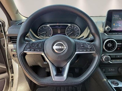 2025 Nissan Sentra SV CVT
