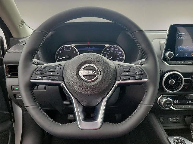 2025 Nissan Sentra SV CVT