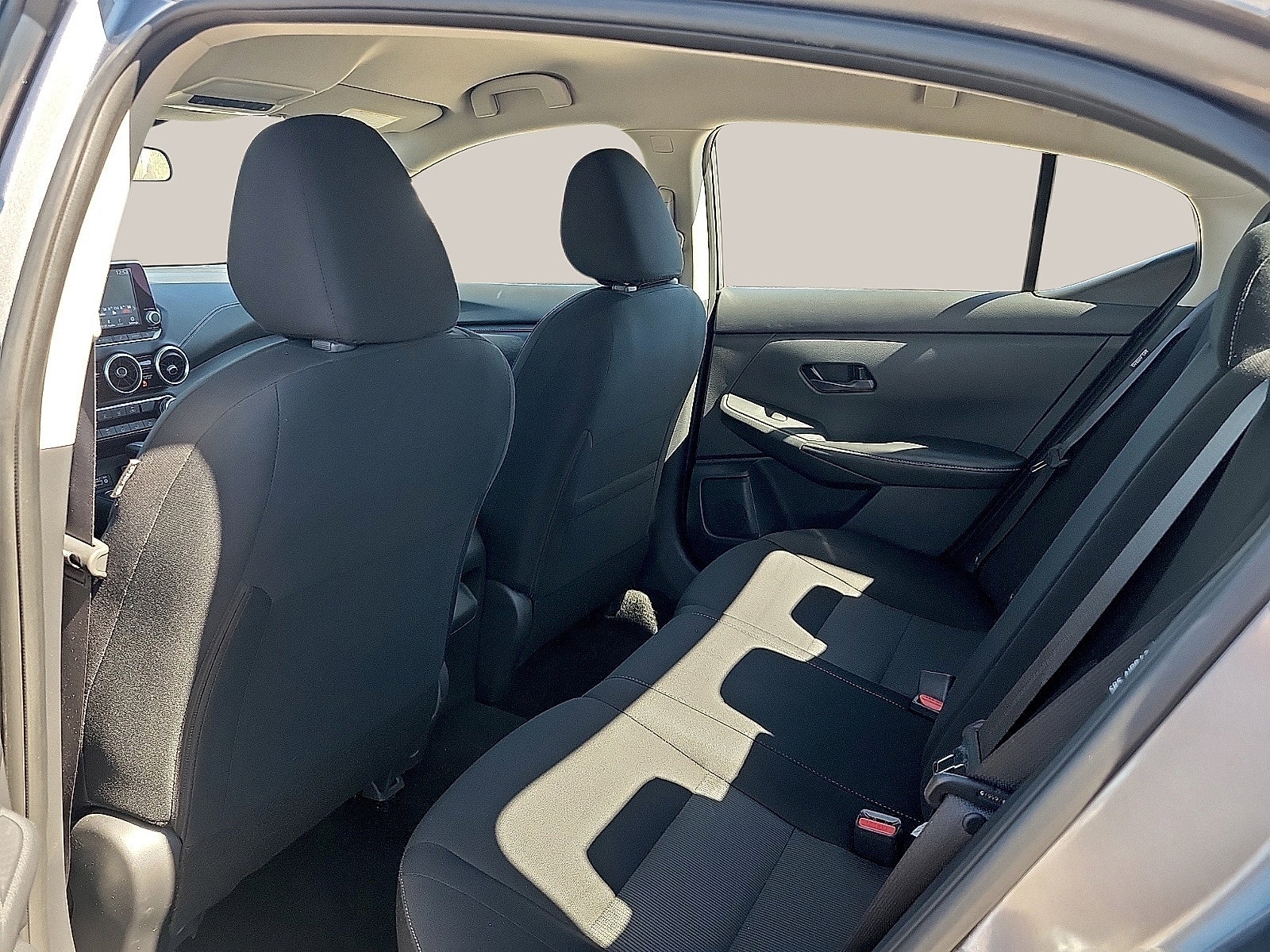2025 Nissan Sentra SV CVT