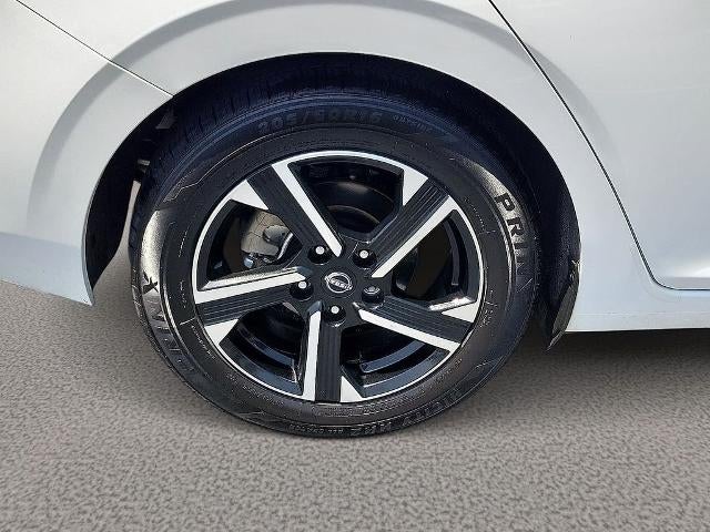 2024 Nissan Sentra SV CVT