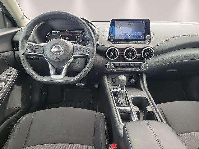 2025 Nissan Sentra SV CVT