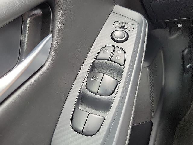 2025 Nissan Sentra SV CVT