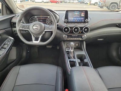 2025 Nissan Sentra SR CVT