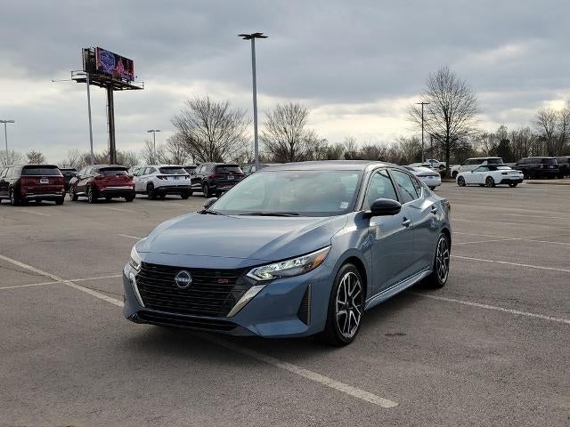 2025 Nissan Sentra SR CVT
