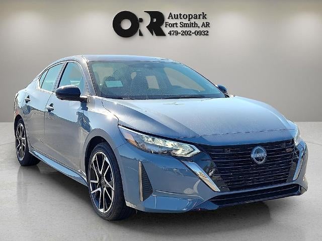 2025 Nissan Sentra SR CVT