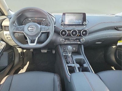 2025 Nissan Sentra SR CVT
