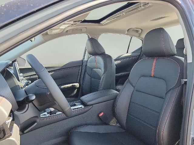 2025 Nissan Sentra SR CVT