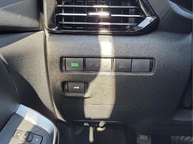 2025 Nissan Sentra SR CVT