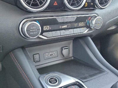2025 Nissan Sentra SR CVT