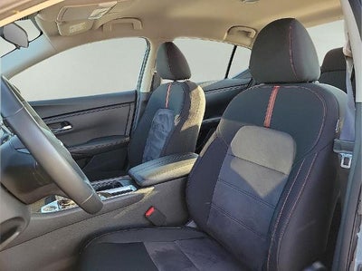 2024 Nissan Sentra SR CVT