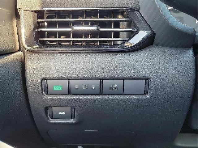 2024 Nissan Sentra SR CVT