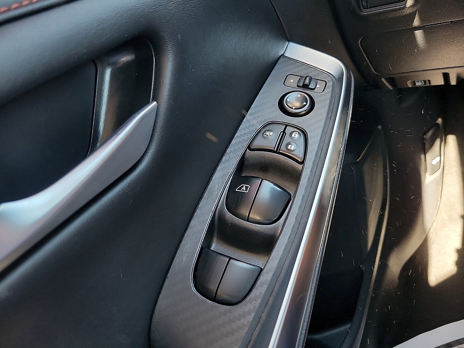 2025 Nissan Sentra SR CVT