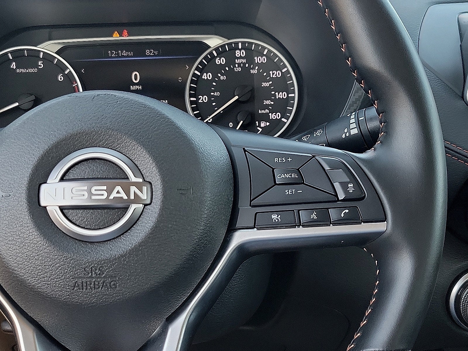 2025 Nissan Sentra SR CVT
