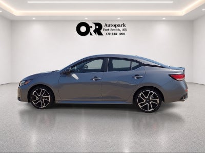 2025 Nissan Sentra SR CVT