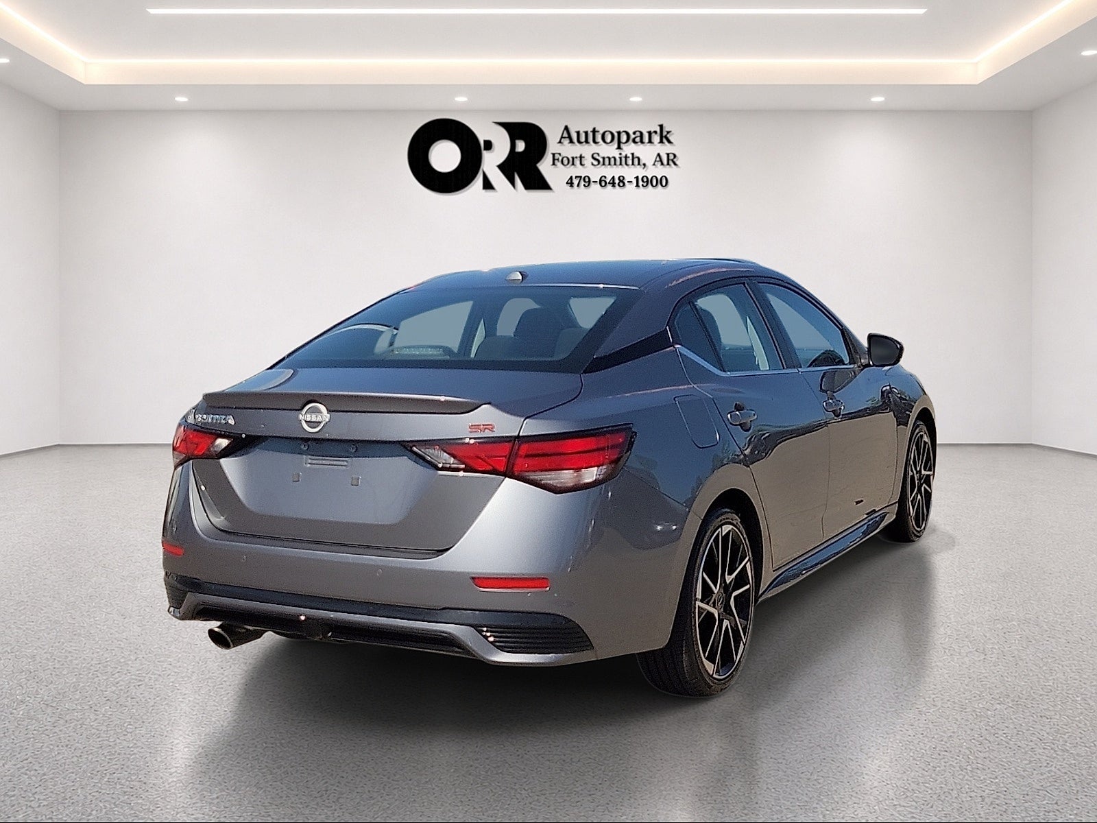 2025 Nissan Sentra SR CVT